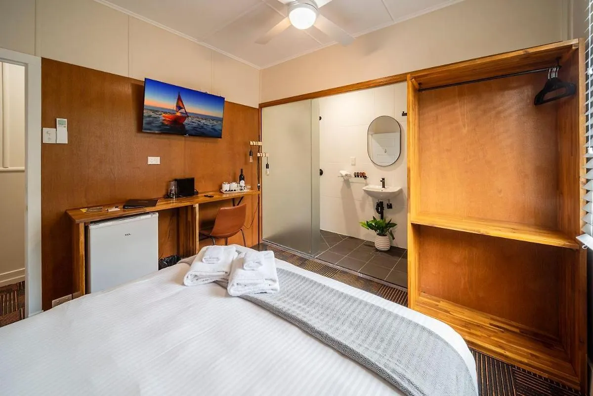 Peddlars Rest Hotel Toogoolawah Australia